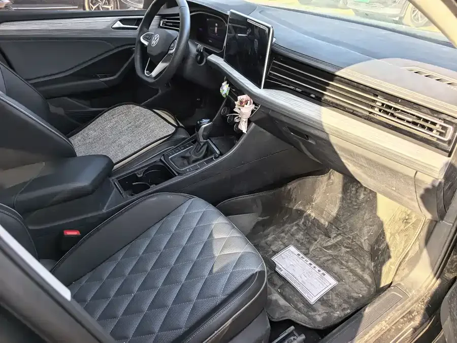 Volkswagen Sagitar 2024 Sagitar 300TSI DSG Beyond Edition 2024 — миниатюра 3