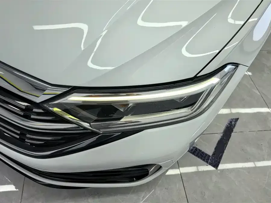 Volkswagen Sagitar 2023 Sagitar 300TSI DSG Beyond Edition 2023 — миниатюра 2
