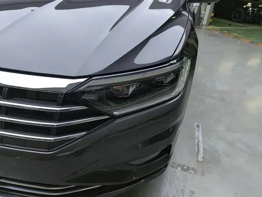 Volkswagen Sagitar 2022 Sagitar 280TSI DSG Flying Edition 2022 — миниатюра 2