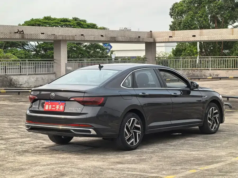 Volkswagen Sagitar 2023 Sagitar 200TSI DSG Beyond Edition 2023 — миниатюра 4