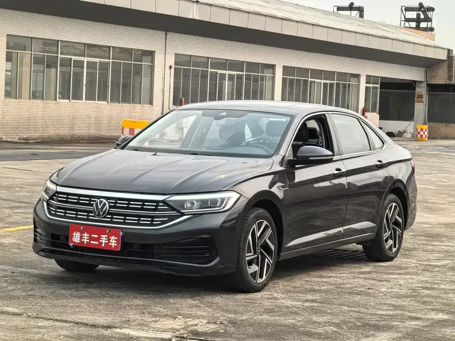 Volkswagen Sagitar 2023 Sagitar 200TSI DSG Beyond Edition 2023 — фото 1, купить с доставкой в Москву