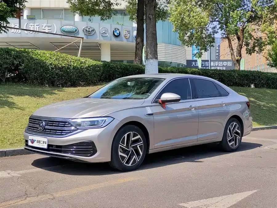 Volkswagen Sagitar 2023 Sagitar 300TSI DSG Beyond Edition 2023 — фото 1, купить с доставкой в Москву