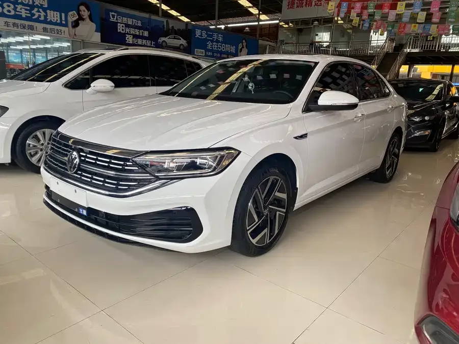 Volkswagen Sagitar 2023 Sagitar 300TSI DSG Beyond Edition 2023 — фото 1, купить с доставкой в Москву