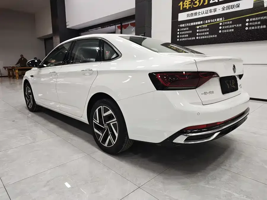 Volkswagen Sagitar 2023 Sagitar 300TSI DSG Beyond Edition 2023 — миниатюра 5