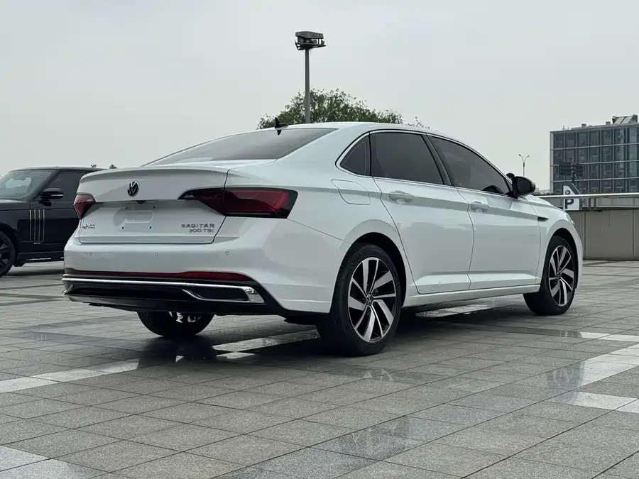Volkswagen Sagitar 2023 Sagitar 300TSI DSG Beyond Edition 2024 — миниатюра 2