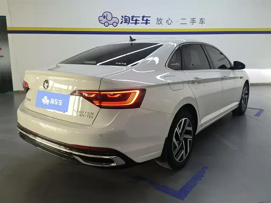 Volkswagen Sagitar 2023 Sagitar 300TSI DSG Beyond Edition 2023 — миниатюра 3