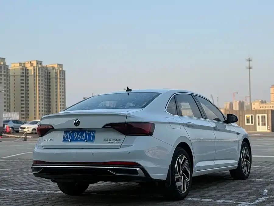 Volkswagen Sagitar 2023 Sagitar 300TSI DSG Beyond Edition 2022 — миниатюра 2