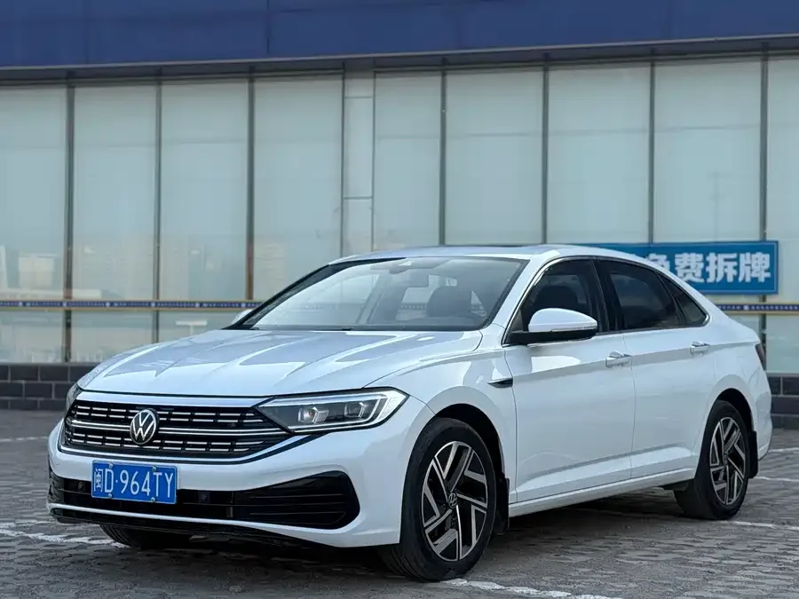 Volkswagen Sagitar 2023 Sagitar 300TSI DSG Beyond Edition 2022 — фото 1, купить с доставкой в Москву