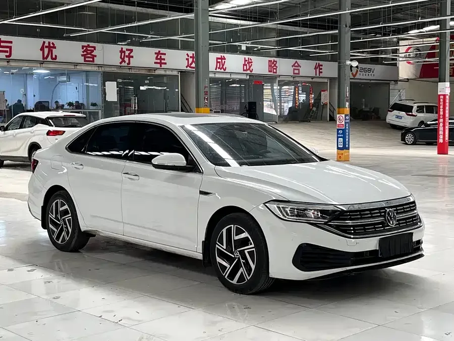 Volkswagen Sagitar 2023 Sagitar 300TSI DSG Beyond Edition 2023 — миниатюра 3