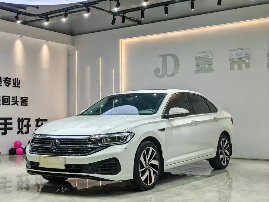 Volkswagen Sagitar 2023 Sagitar 300TSI DSG Beyond Edition 2023 — фото 1, купить с доставкой в Москву