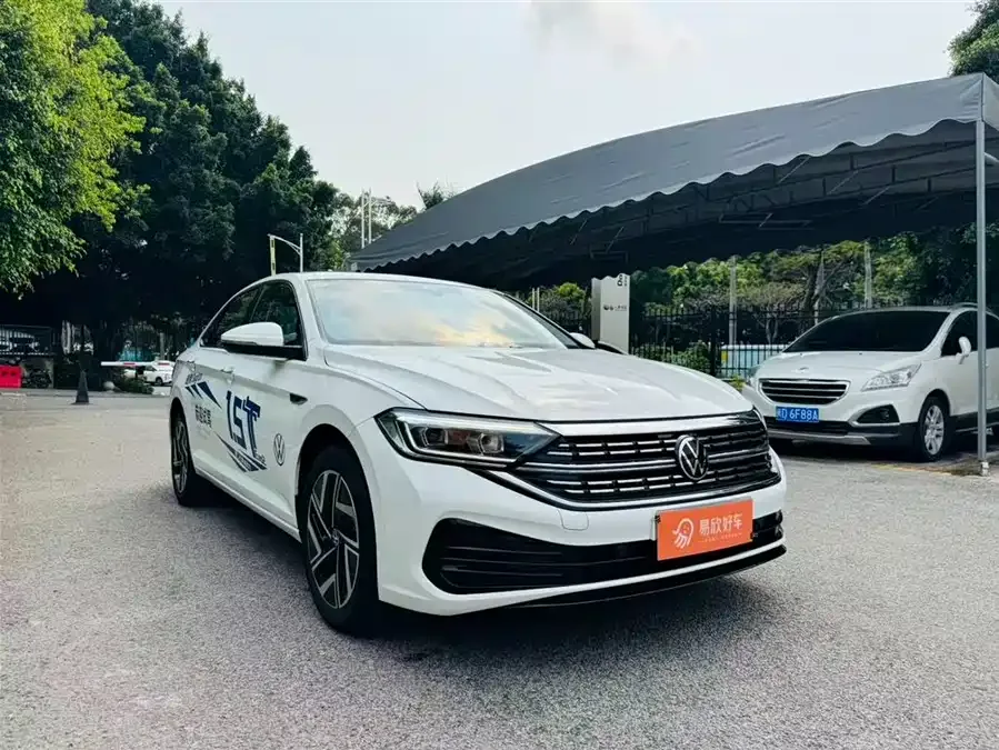 Volkswagen Sagitar 2023 Sagitar 300TSI DSG Beyond Edition 2023 — миниатюра 3
