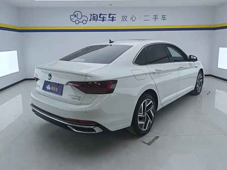 Volkswagen Sagitar 2023 Sagitar 300TSI DSG Beyond Edition 2023 — миниатюра 3