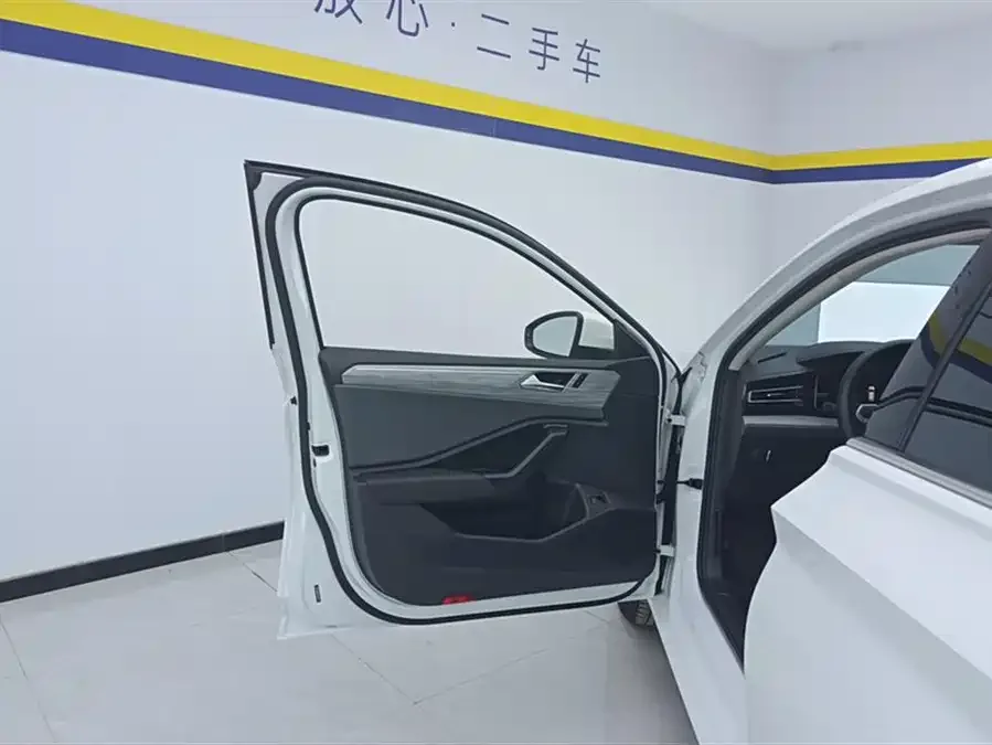 Volkswagen Sagitar 2023 Sagitar 300TSI DSG Beyond Edition 2023 — миниатюра 4