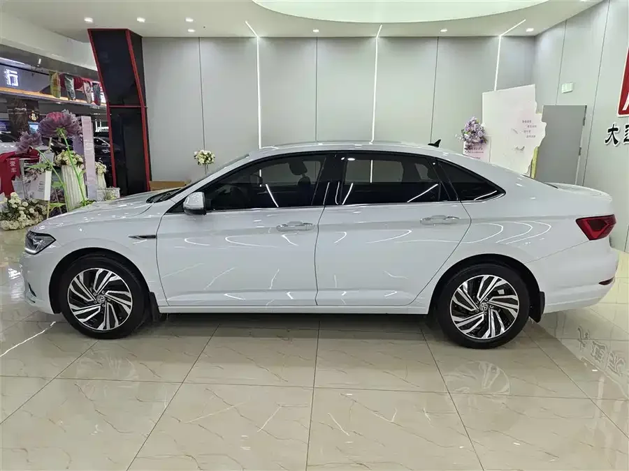 Volkswagen Sagitar 2022 Sagitar 280TSI DSG Beyond Edition 2022 — миниатюра 3