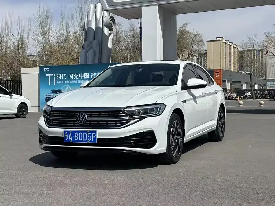 Volkswagen Sagitar 2023 Sagitar 300TSI DSG Beyond Edition 2023 — фото 1, купить с доставкой в Москву
