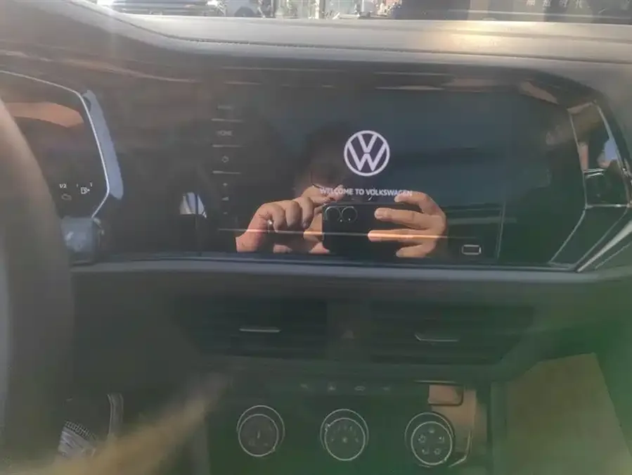 Volkswagen Sagitar 2022 Sagitar 280TSI DSG Beyond Edition 2022 — миниатюра 4