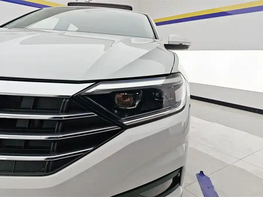 Volkswagen Sagitar 2022 Sagitar 280TSI DSG Beyond Edition 2022 — миниатюра 2