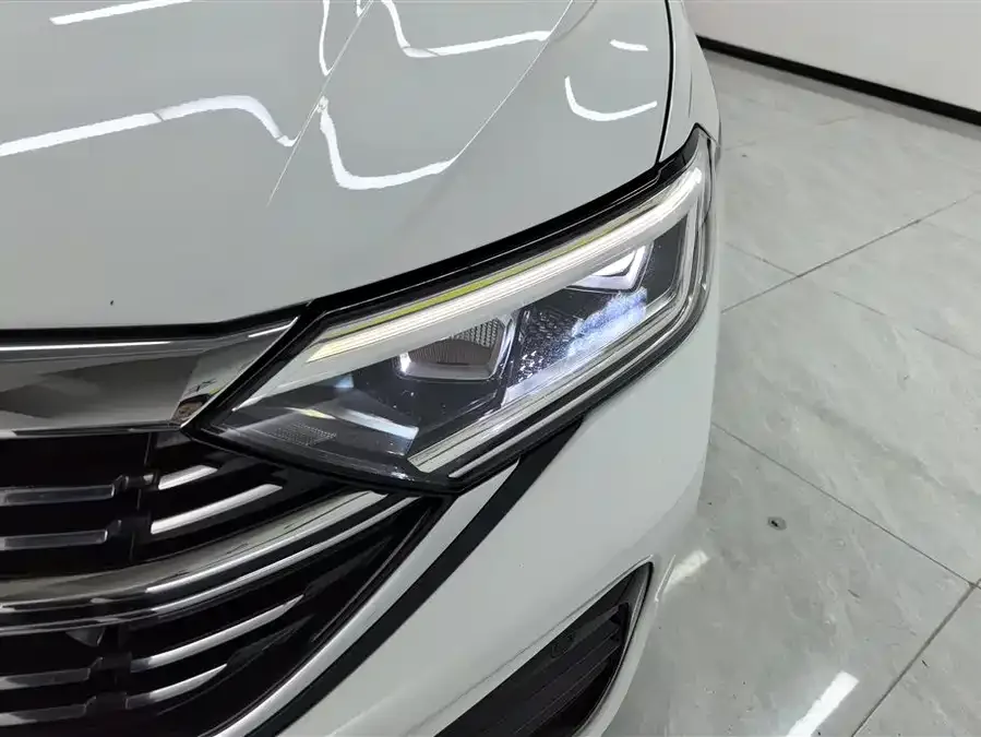 Volkswagen Sagitar 2023 Sagitar 200TSI DSG Beyond Edition 2023 — миниатюра 2