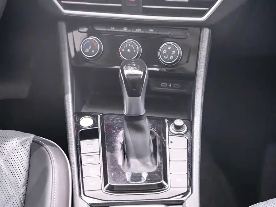 Volkswagen Sagitar 2023 Sagitar 280TSI DSG Beyond Lite Edition 2022 — миниатюра 4