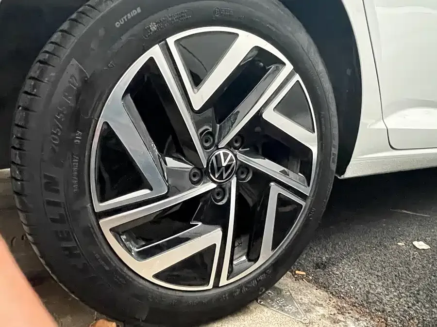 Volkswagen Sagitar 2024 Sagitar 300TSI DSG Beyond Edition 2024 — миниатюра 4