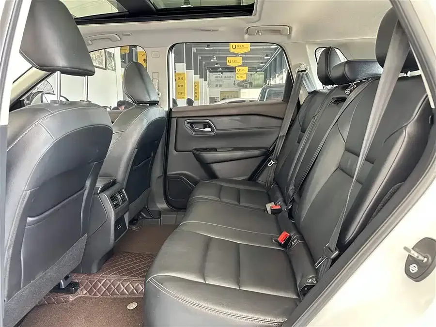 Nissan X-Trail X-Trail 2021 VC-Turbo 300 CVT 2WD Deluxe Edition 2022 — миниатюра 2