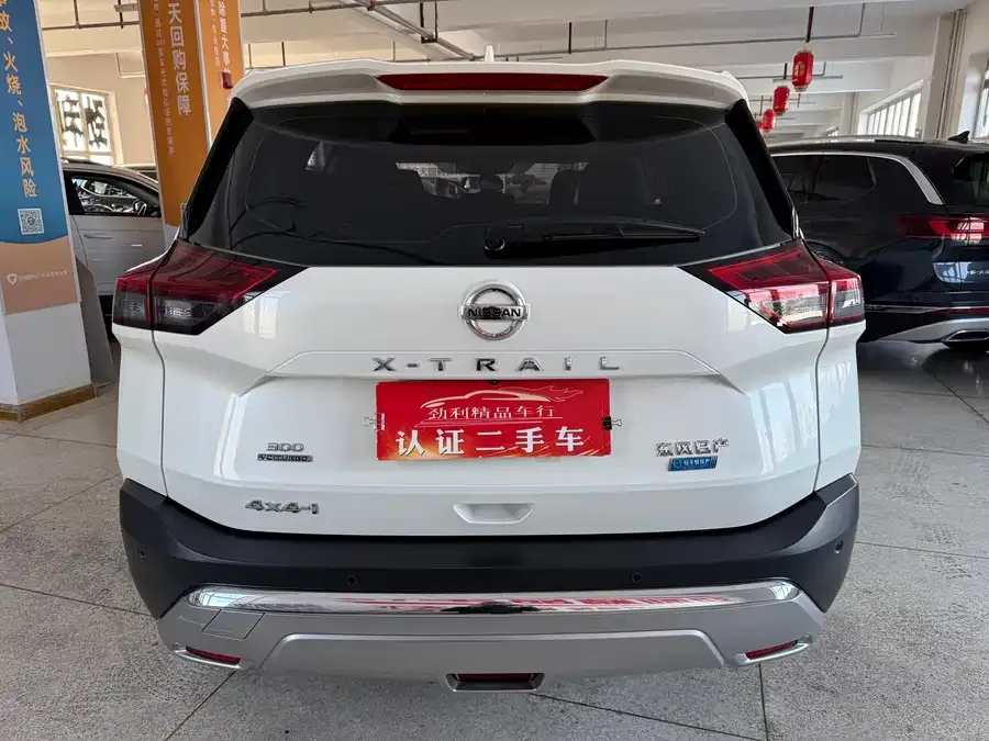 Nissan X-Trail X-Trail 2021 VC-Turbo 300 CVT 4WD Deluxe Edition 2022 — миниатюра 4