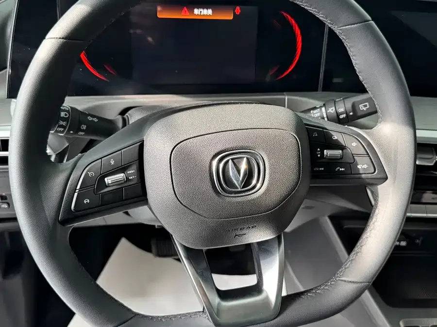 Changan CS35 Plus Changan CS35PLUS 2022 Blue Whale NE 1.4T DCT Premium Edition 2023 — миниатюра 4