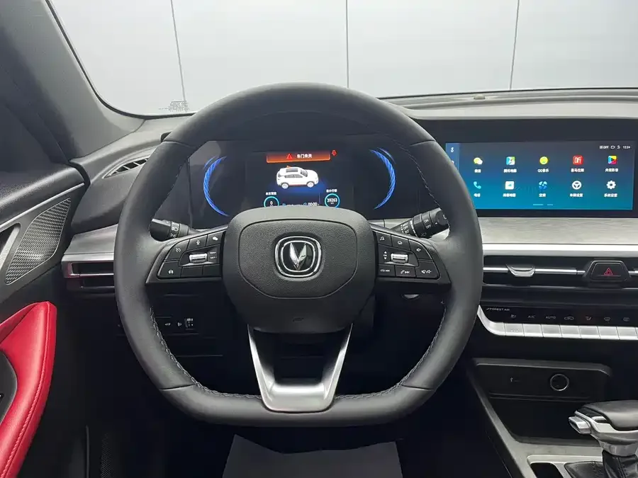 Changan CS35 Plus Changan CS35PLUS 2021 Blue Whale NE 1.4T DCT Premium Edition 2022 — миниатюра 4