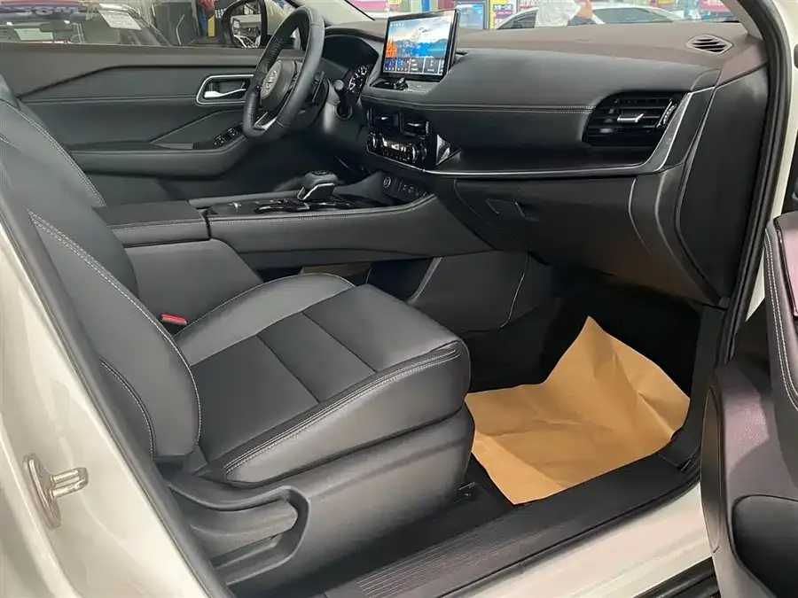 Nissan X-Trail X-Trail 2021 VC-Turbo 300 CVT 2WD Deluxe Edition 2022 — миниатюра 5