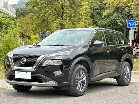 Nissan X-Trail 2022 купить в Москве