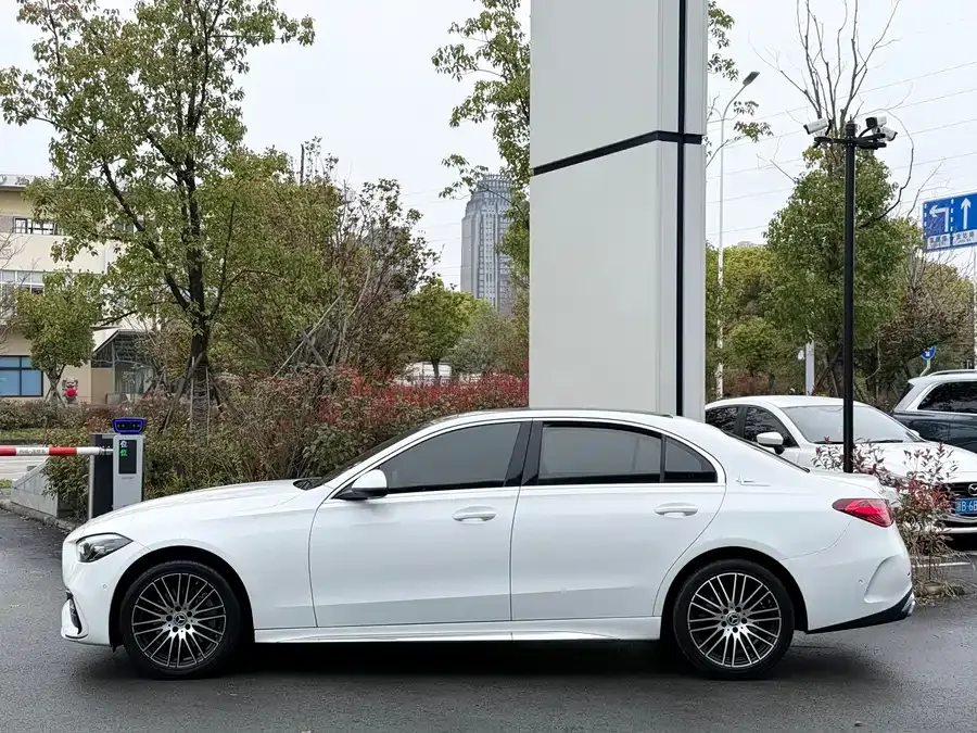 Mercedes-Benz Class C Mercedes-Benz C-Class 2023 C 260 L Sport Edition 2023 — миниатюра 3