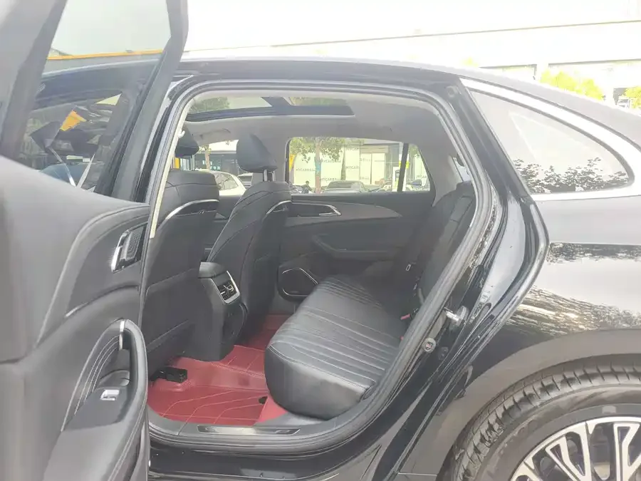 Hongqi H5 Hongqi H5 2023 2.0T Automatic Intelligent Connection Flagship Chang Edition 2024 — миниатюра 5