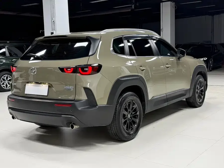 Mazda CX-50 Mazda CX-50 also available for 2023 2.0L Leading Edition 2023 — миниатюра 2