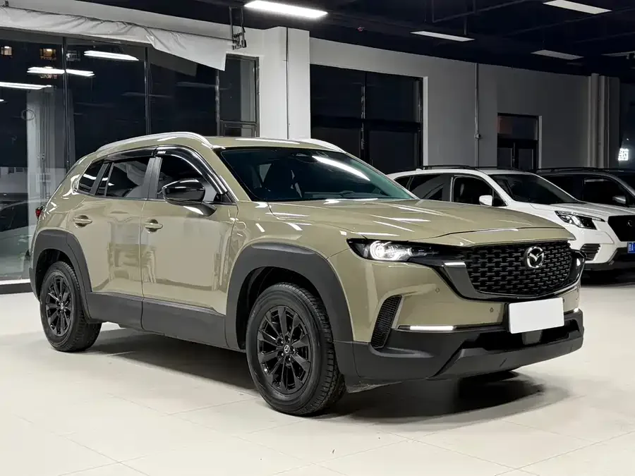 Mazda CX-50 Mazda CX-50 also available for 2023 2.0L Leading Edition 2023 — миниатюра 3