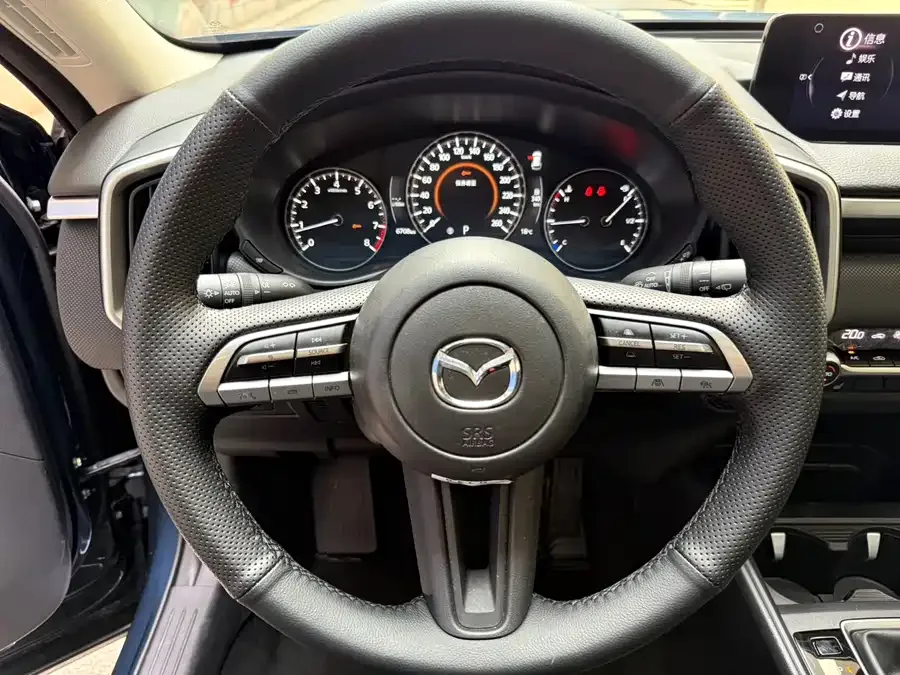 Mazda CX-50 Mazda CX-50 also available for 2023 2.0L Leading Edition 2024 — миниатюра 5