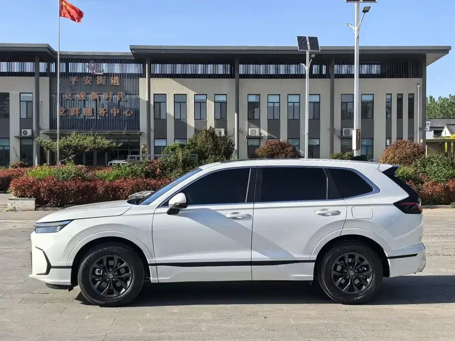 Honda Breeze Haoying 2025 240TURBO 2WD Luxury Edition 5 Seaters 2025 — миниатюра 4