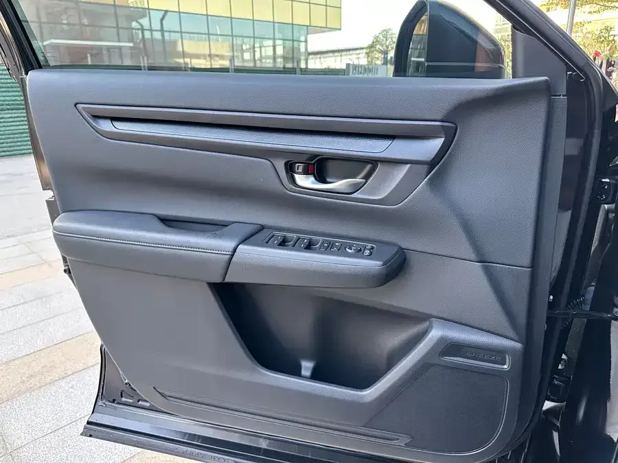 Honda Breeze Haoying 2023 240TURBO 2WD Luxury Edition 5 Seaters 2024 — миниатюра 4