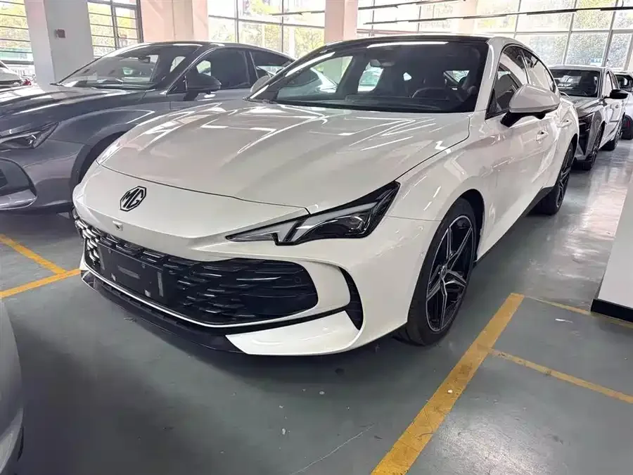 MG 7 MG7 2025 2.0T Trophy+ Super Intelligent Driving Edition 2025 — фото 1, купить с доставкой в Москву