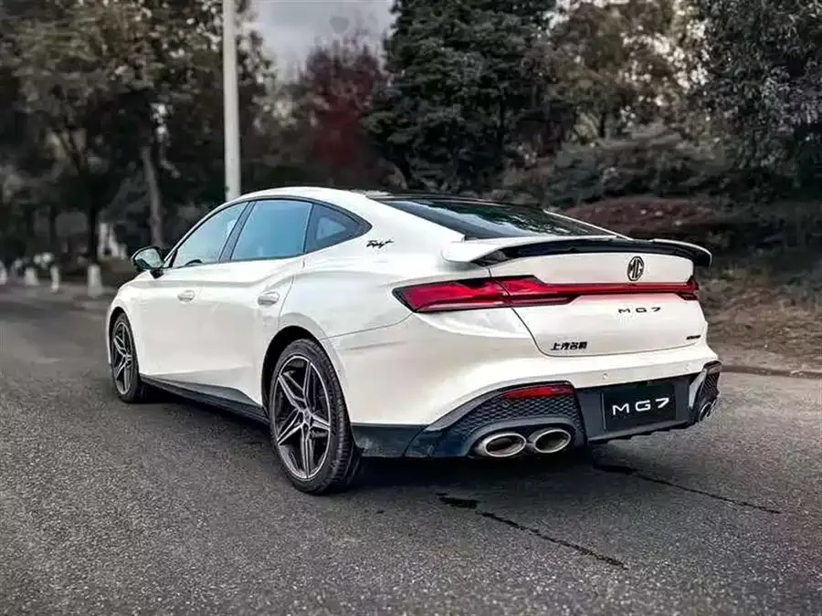 MG 7 MG7 2023 2.0T Automatic Trophy+ Exciting Edition 2023 — миниатюра 3