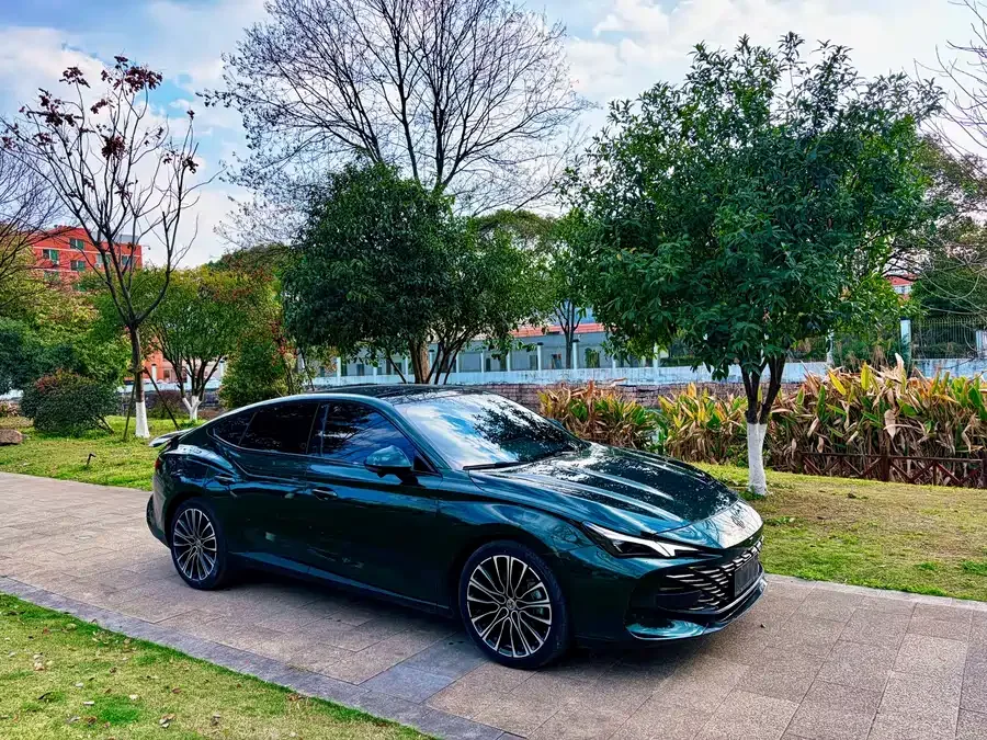 MG 7 MG7 2023 2.0T Automatic Trophy+ Exciting Edition 2023 — миниатюра 3