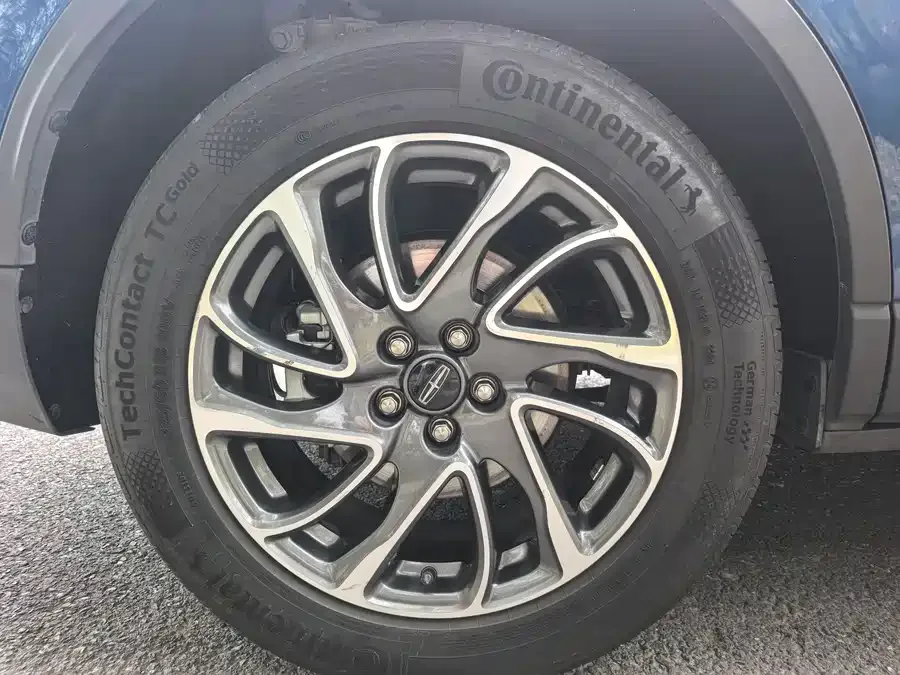 Lincoln Adventurer Adventurer 2022 2.0T two-wheel drive exclusive edition 2022 — миниатюра 4