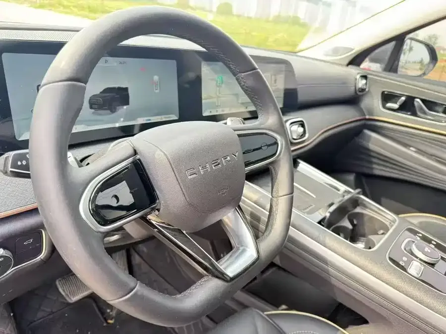 Chery Tiggo 9 Tiggo 9 2023 2.0T Dual Clutch 2WD Luxury Edition 5 Seaters 2023 — миниатюра 4