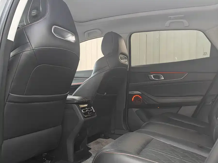 Changan UNI-K Changan UNI-K 2021 2.0T Premium Edition 2022 — миниатюра 3