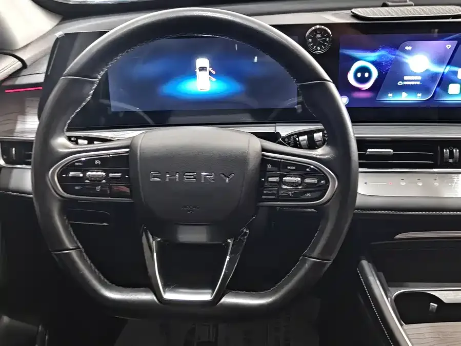 Chery Tiggo 8 PRO Tiggo 8 PRO 2022 290T 2WD Sky Edition 7 Seaters 2022 — миниатюра 4