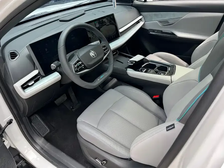 Changan UNI-T Changan UNI-T 2023 Second Generation 1.5T Premium Edition 2024 — миниатюра 3