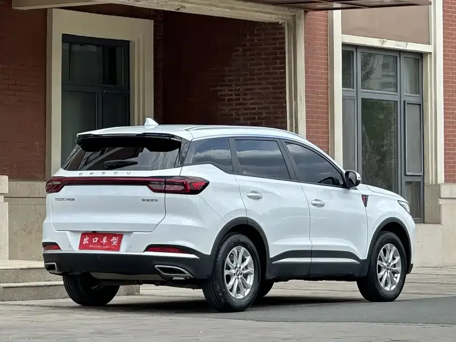 Chery Tiggo 7 PLUS Tiggo 7 PLUS 2023 1.5TCI CVT New Edition 2023 — миниатюра 2