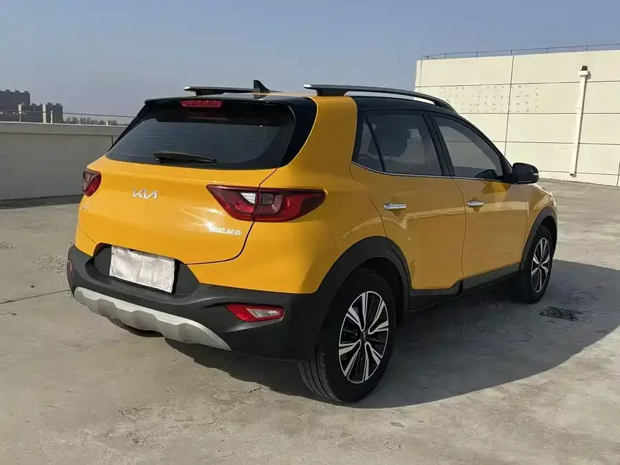Kia KX1 2021 Yipao 1.4L CVT Sunroof Model 2023 — миниатюра 3