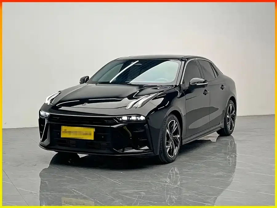 Lynk & Co 03 Lynk & Co 03 2025 1.5TD DCT Champion Edition Pro 2025 — фото 1, купить с доставкой в Москву
