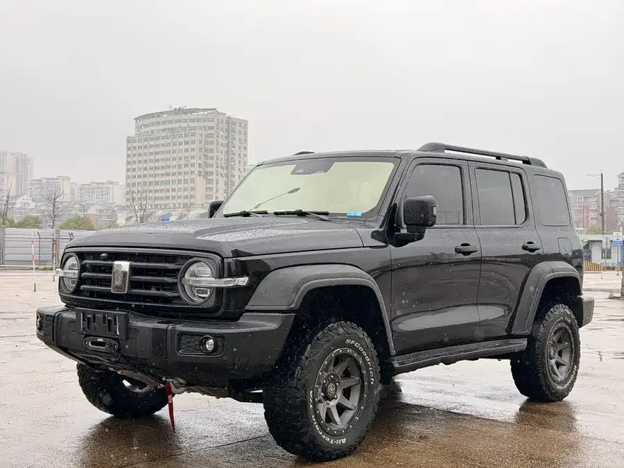 Tank 300 Tank 300 2021 Off-Road Edition 2.0T Conqueror 2022 — фото 1, купить с доставкой в Москву