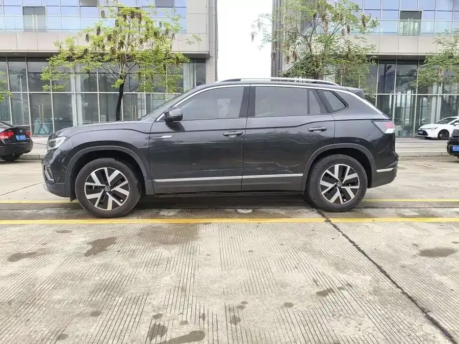 Volkswagen Tayron Tanyue 2024 330TSI 2WD Luxury Plus Advanced Edition 2024 — миниатюра 3